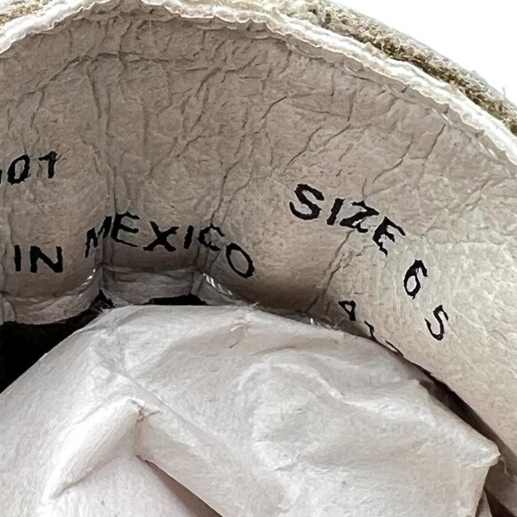 Chinese Laundry Womens Size 6.5 Cream Distressed‎ Western Ankle Boots Shoes - Picture 14 of 14